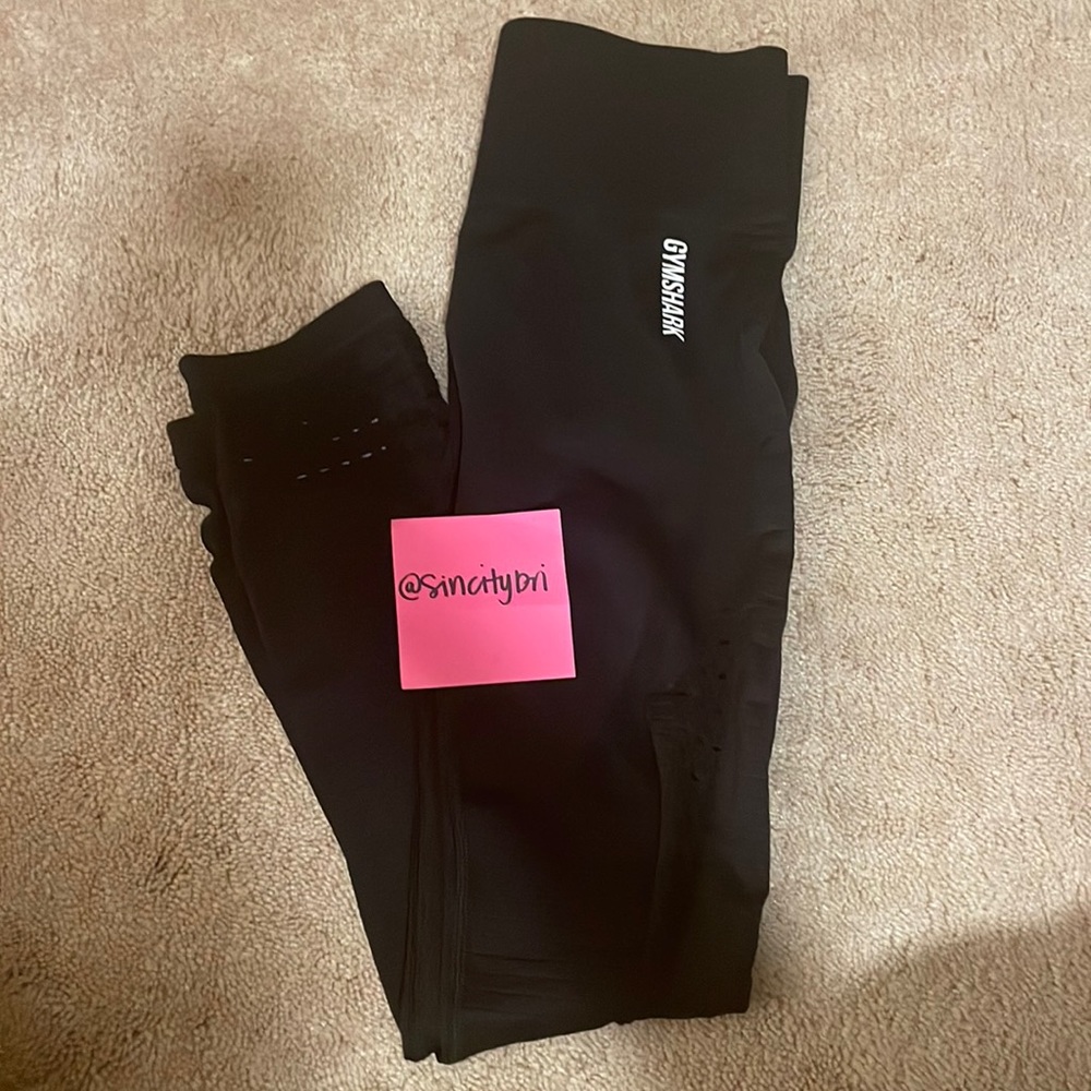 Black Gymshark Energy + Seamless Leggings